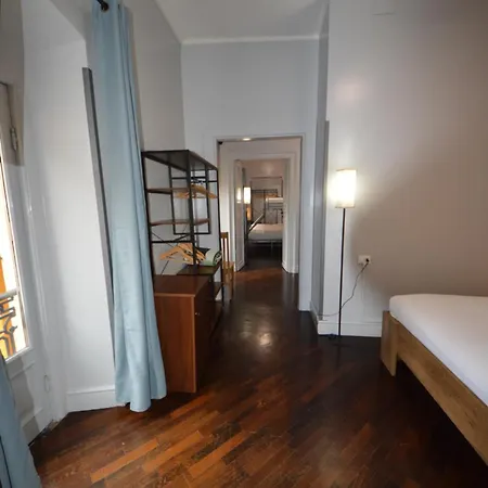 Πανσιόν Mami Γένοβα