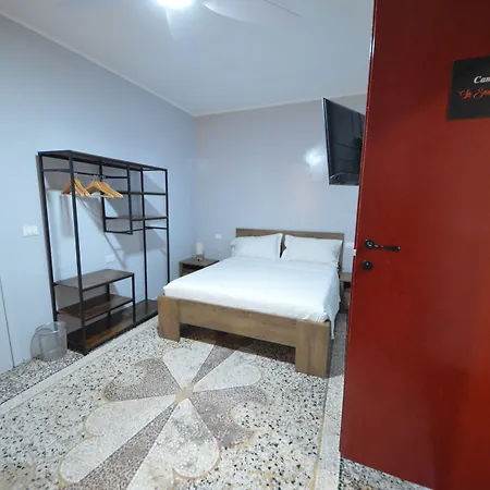 Mami Pensjonat Genua