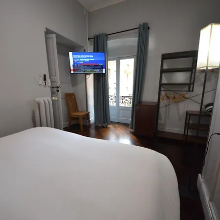 Mami בית הארחה 3*